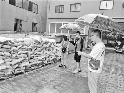 防汛物資|防洪物資廠家|防汛設(shè)備|防汛器材|應(yīng)急救援物資|防洪防汛應(yīng)急物資儲備|防汛應(yīng)急物資